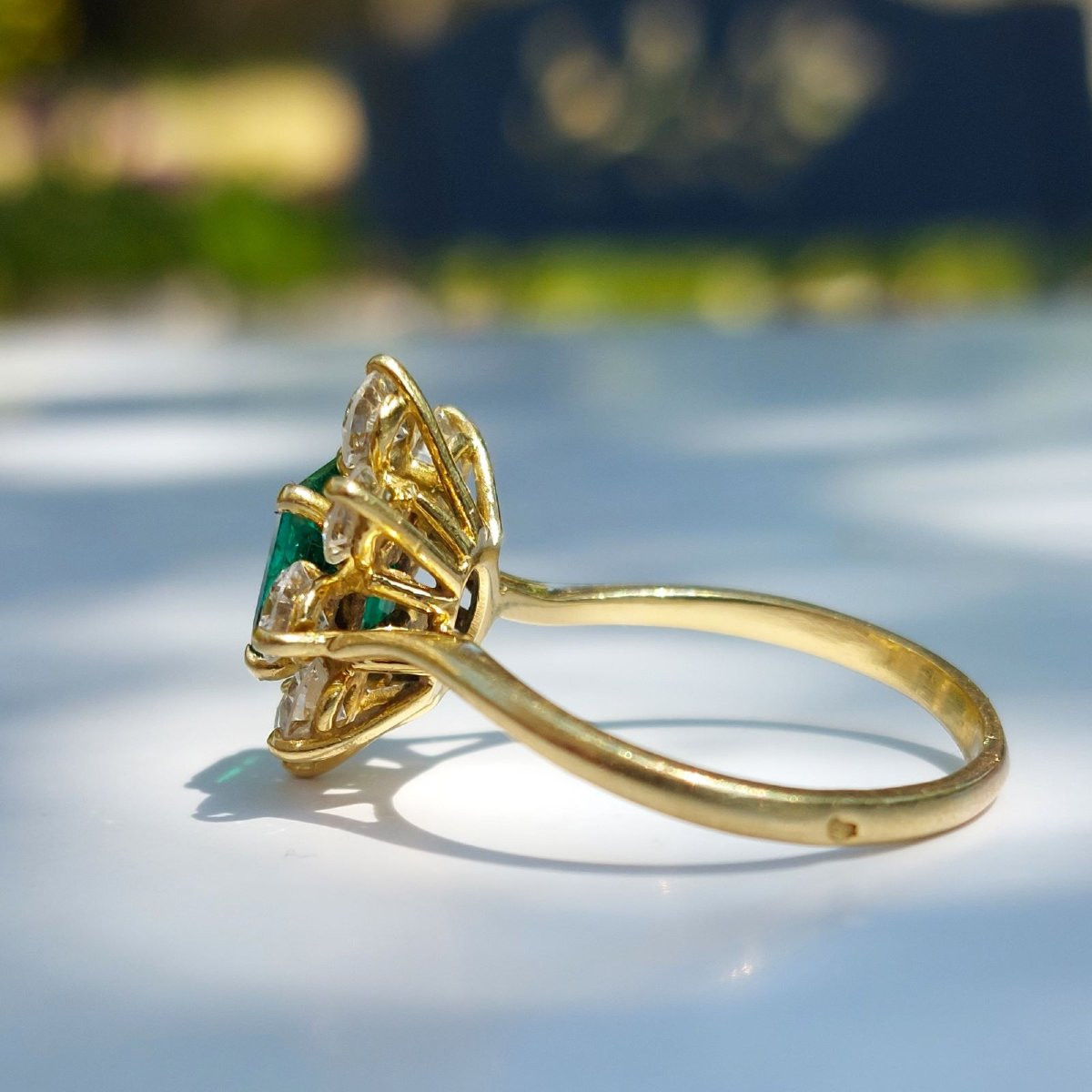 Zambian Emerald And Diamond Daisy Ring - Gemparis Certified-photo-6