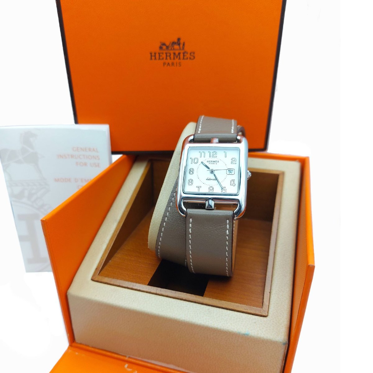 Montre Hermès Cape Cod, Grand Modèle, Automatique, acier et veau Swift-photo-1