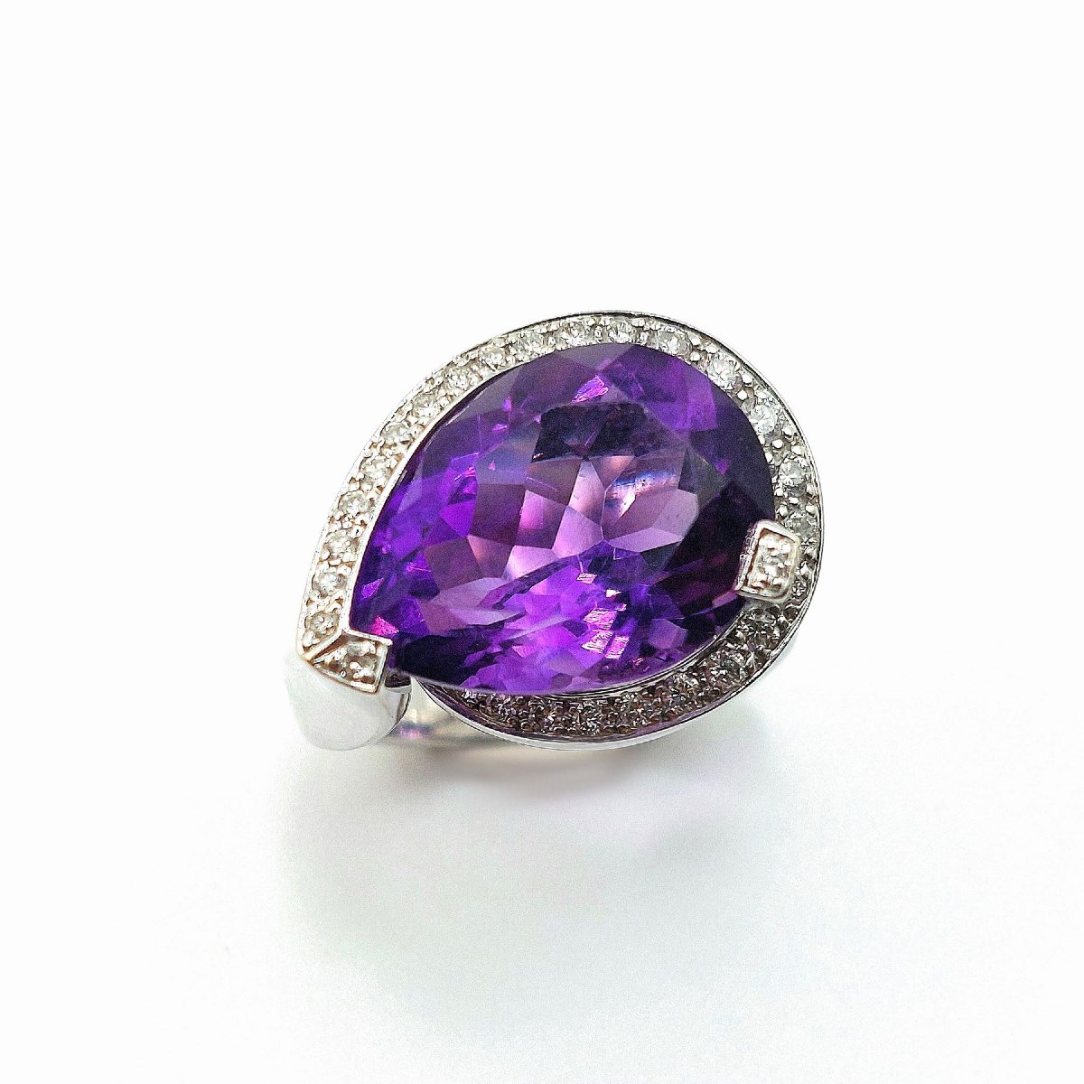 Bague améthyste poire, diamants et or blanc 18k-photo-4
