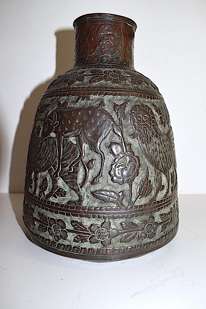 Antique Pitcher Or Kawa Jug In Repoussé Copper With Animal Decor Persia Iran Ref481-photo-2