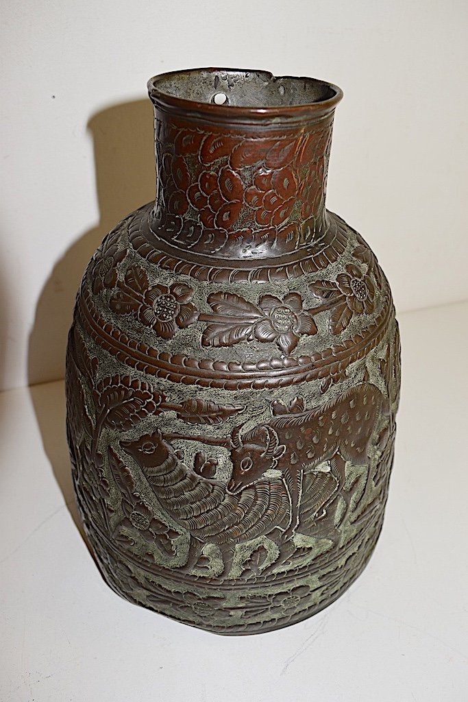 Antique Pitcher Or Kawa Jug In Repoussé Copper With Animal Decor Persia Iran Ref481-photo-4