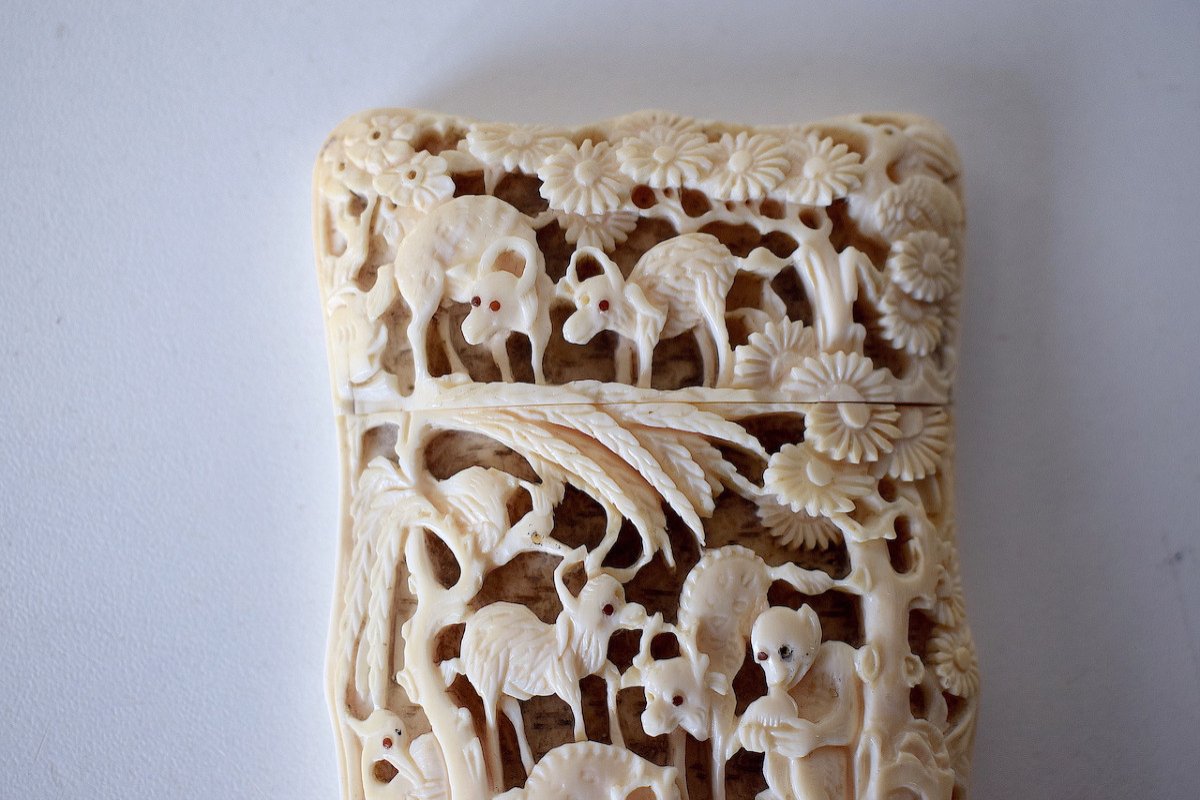 étui Porte Cartes Chine Canton Ivoire Sculpté Animalier Chinois Vers 1880  XIX ème Ref629 -photo-3