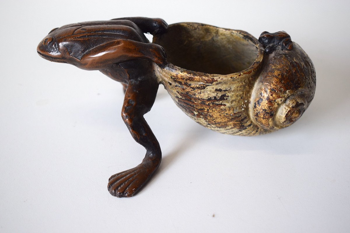 Frog Pulling An Art Nouveau Shell St Bronze From Vienna After Paul Touchet Ref631