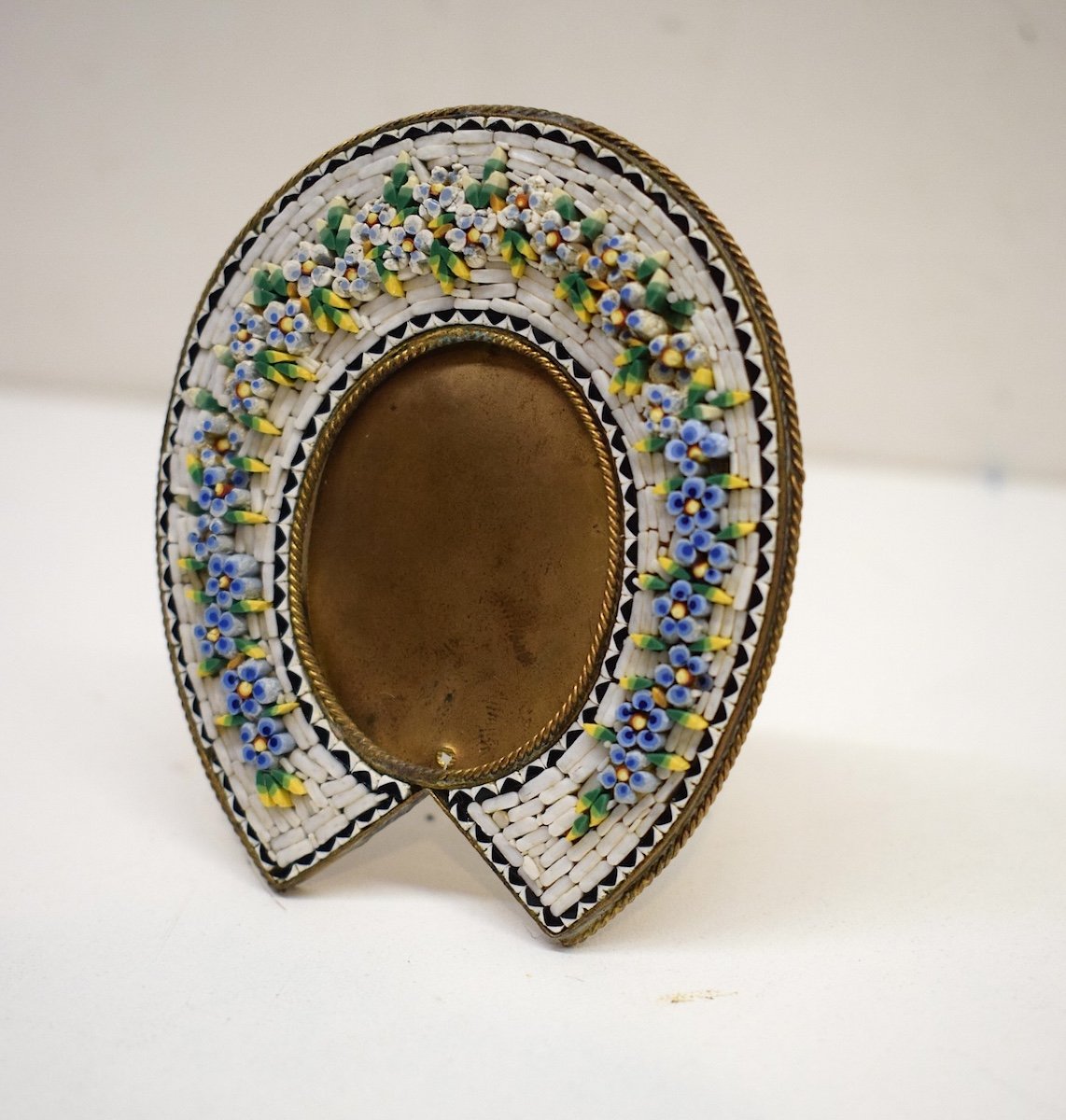 Cadre Photo Miniature bronze et  Micro Mosa&iuml;que verre D&eacute;cor De Fleurs   Italie Vers 1900 Ref659-photo-3