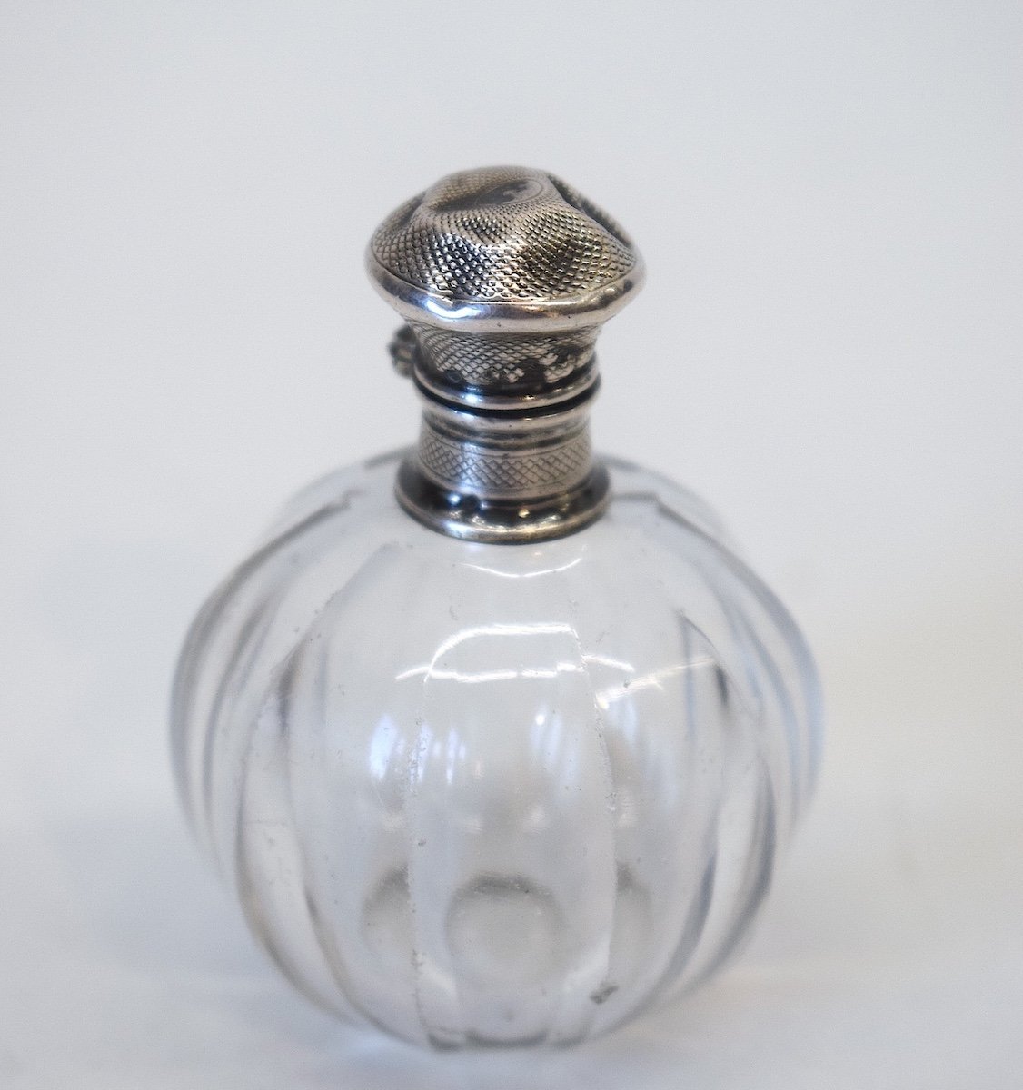 Miniature Perfume Bottle 19th Century Silver Guilloche And Crystal Ref682-photo-6