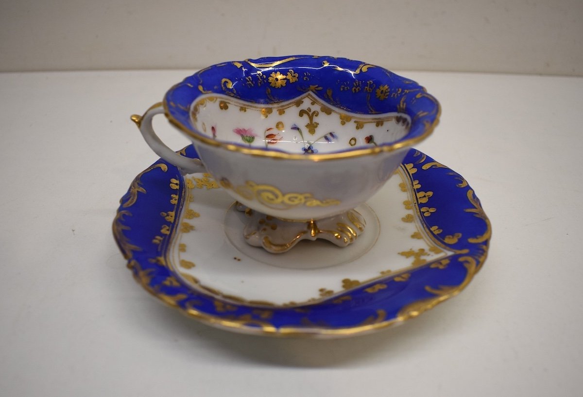 Tasse Sous Tasse En Porcelaine De Paris Style Rocaille à Décor  Floral  Bleu Et Or Ref703-photo-1