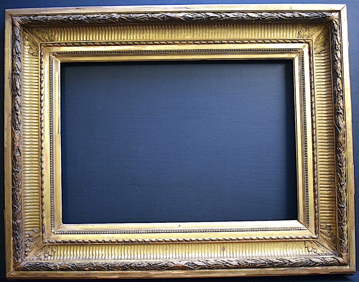 Cadre XIX ème à Canaux Feuillure  56,5 x 40 cm Frame Ref C1135
