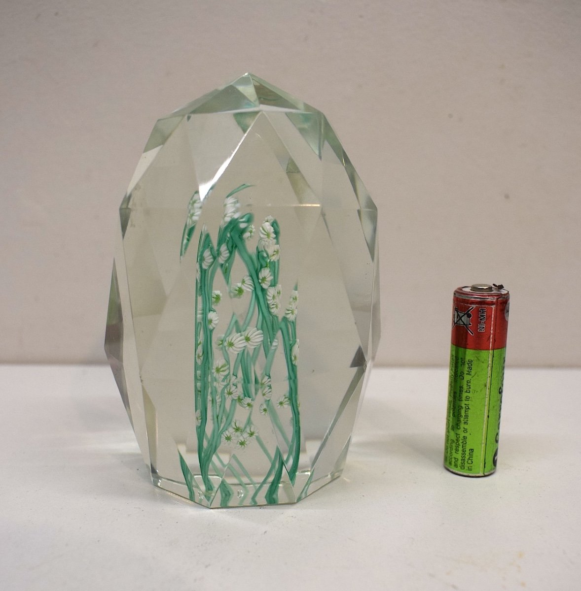Sulphide Faceted Paperweight Murano Crystal Italy Millefiori Circa 1950 1970 Ref727-photo-1