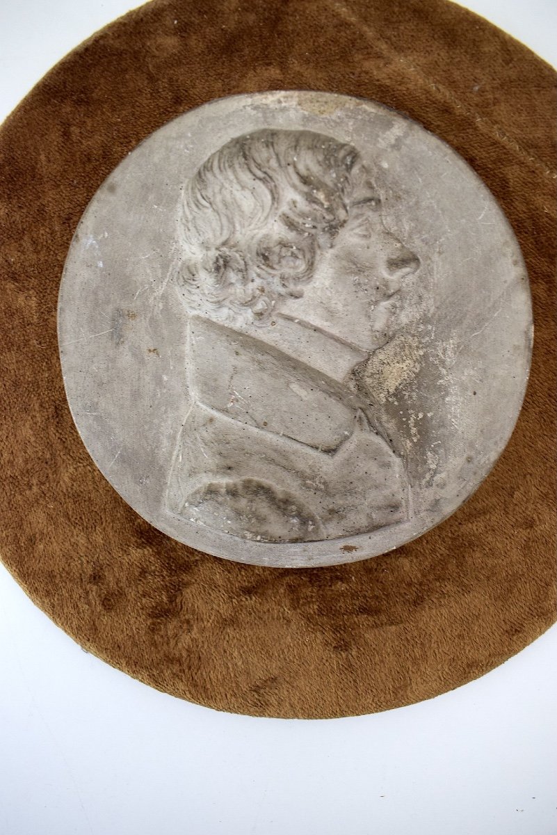 Louis Léopold Chambard Médaillon  Plâtre Portrait   Antoine Blanc Famille  Flacheron ref1089-photo-1