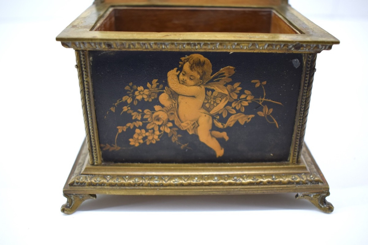 Box Or Small Bronze And Sheet Metal Box With Romantic Putti Napoleon III Subject Ref1137-photo-4