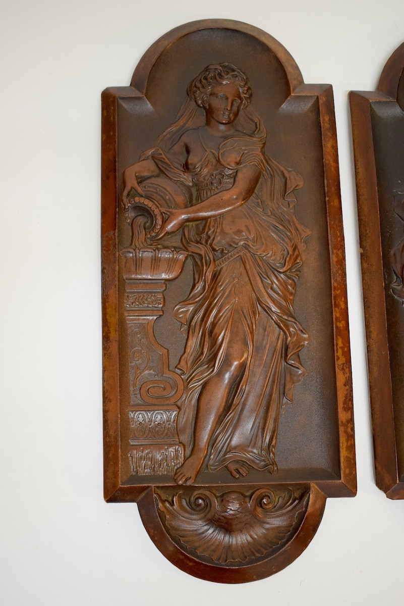 Two Nymphs In Hardened Wood After The Fountain Of The Innocents In Paris Ref1150-photo-4