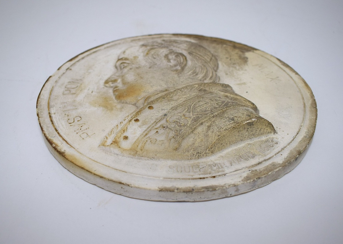 Médaillon en plâtre portrait DU PAPE PIE PIVS IX PON Signé Berc  ref1079-photo-2
