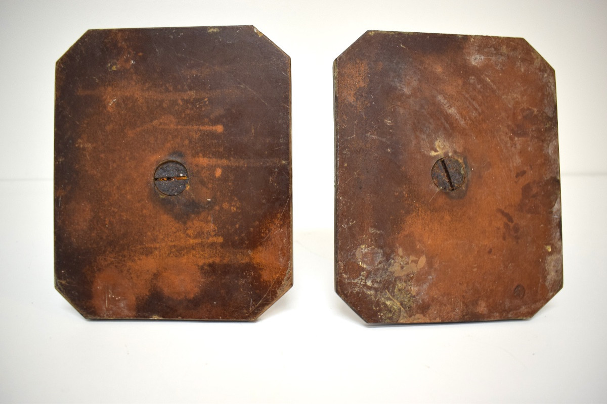 Sculpture Paire de mains en fonte de fer socle en bois pressé serre livres REF1184-photo-8