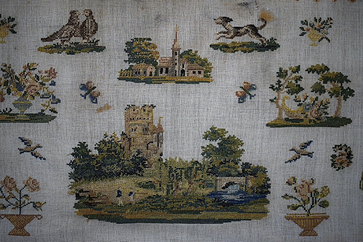 19th Century Religious Alphabet Tapestry By Francoise Biron, Little Girl Rt1406-photo-1