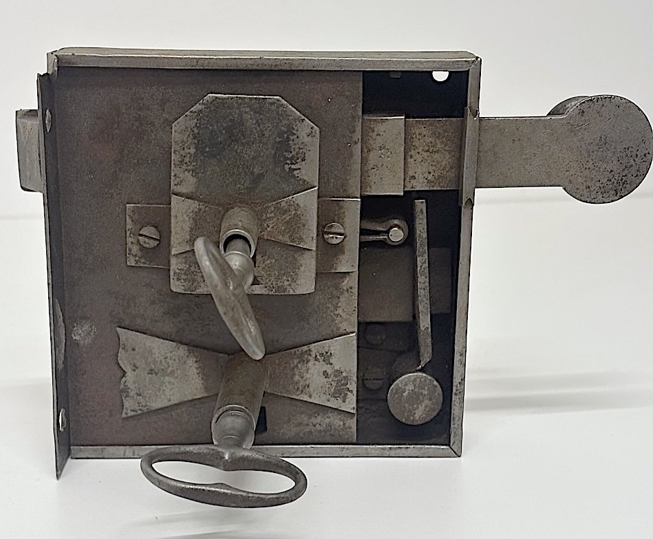 Antique Pull-chain Lock With Original Double Key Ref1113-photo-3