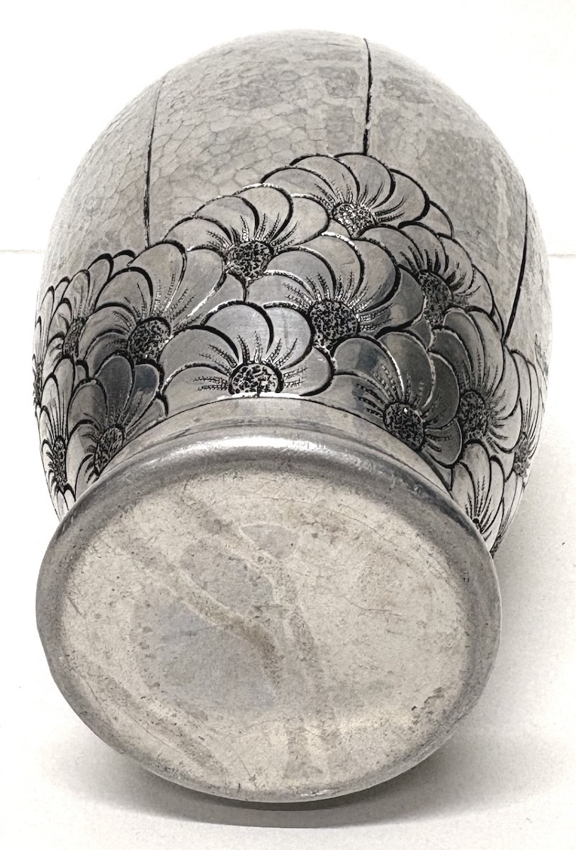 Vase Signed Art Gout Art Déco Dinanderie d'Aluminium Décor Floral 1925 1930 Ref1121-photo-4