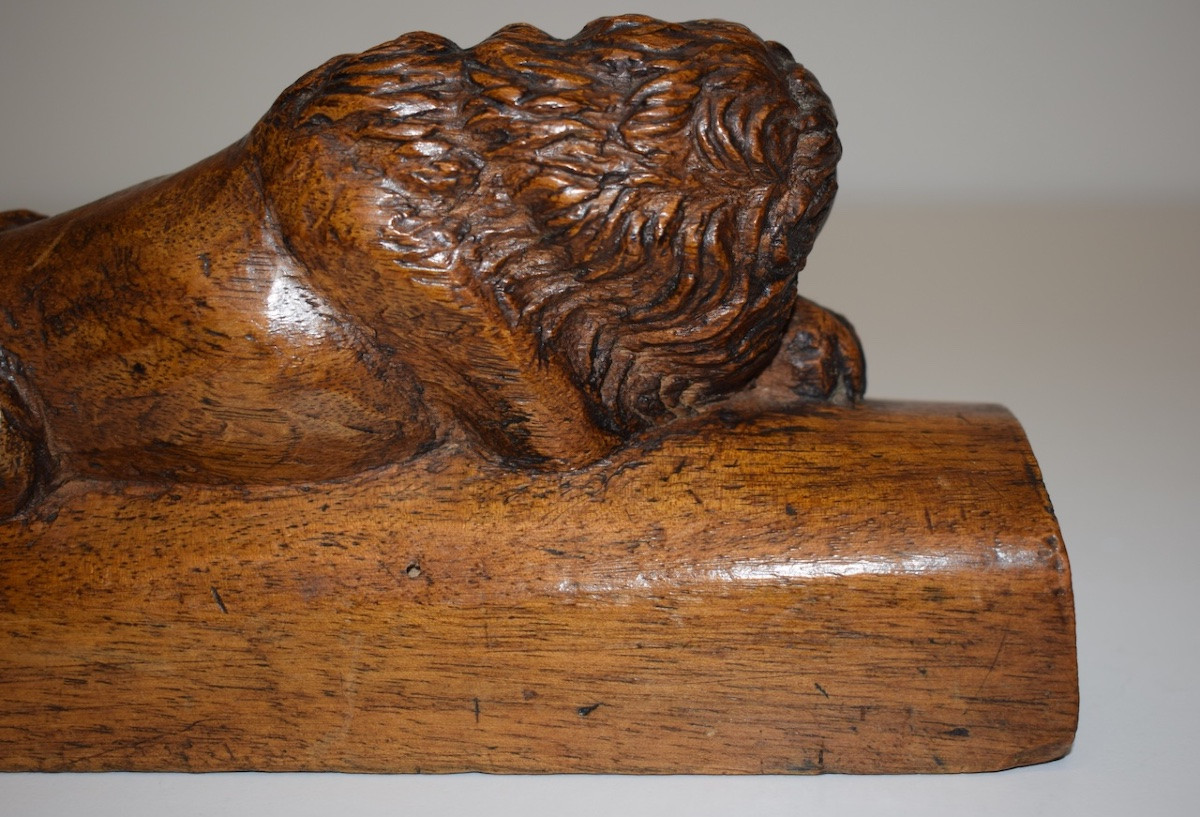 LION EN BOIS SCULPTE ART POPULAIRE SUISSE XIX EME REF1123-photo-2