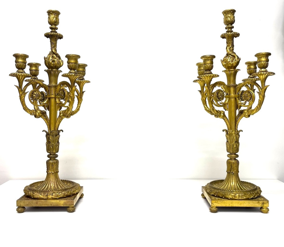 Paire de cand&eacute;labres chandelier  Bronze Dor&eacute; 19 &egrave;me si&egrave;cle Style Louis XVI Ref1124-photo-2