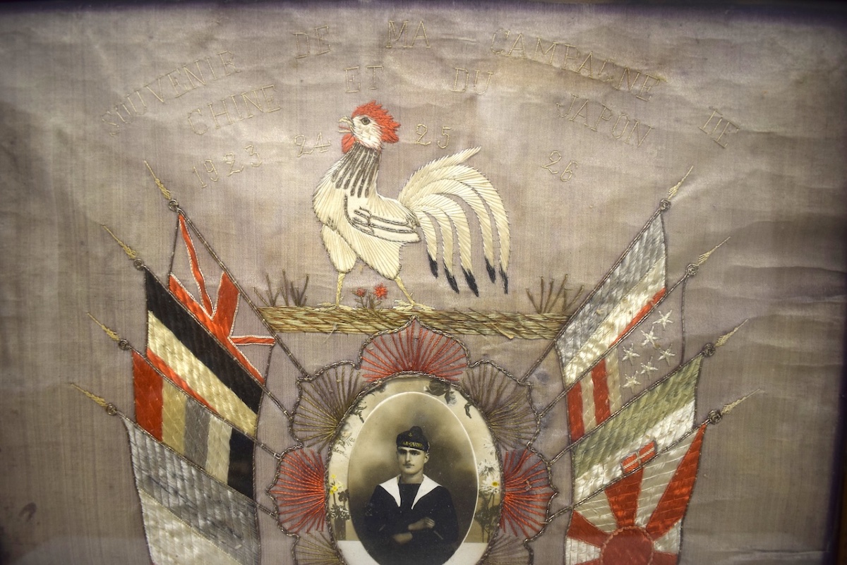 Broderie militaire Soie Marin Croiseur Edgar Quinet Campagne Chine Japon  RefM30-photo-1