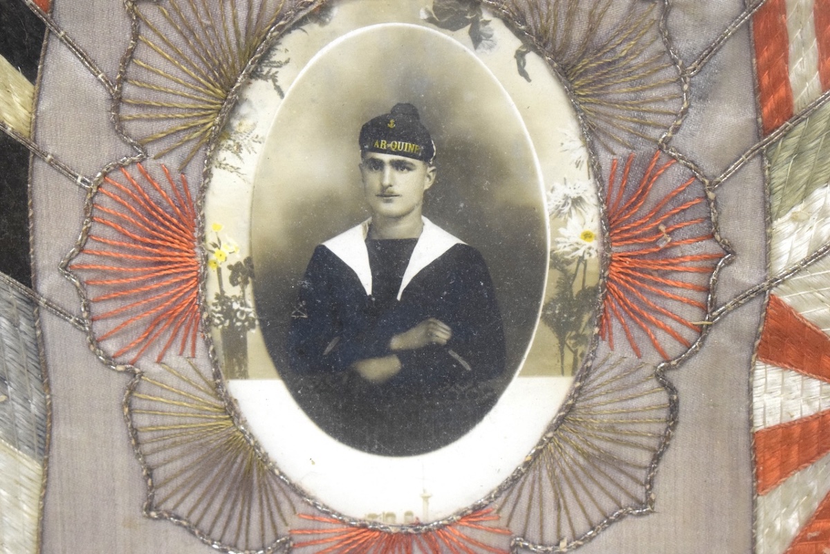 Broderie militaire Soie Marin Croiseur Edgar Quinet Campagne Chine Japon  RefM30-photo-3