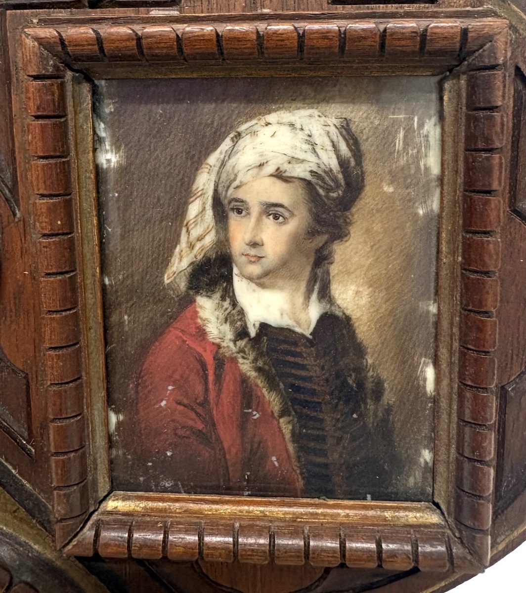 Five Miniatures  Neo-gothic Carved Wood Frame Ref1155-photo-4