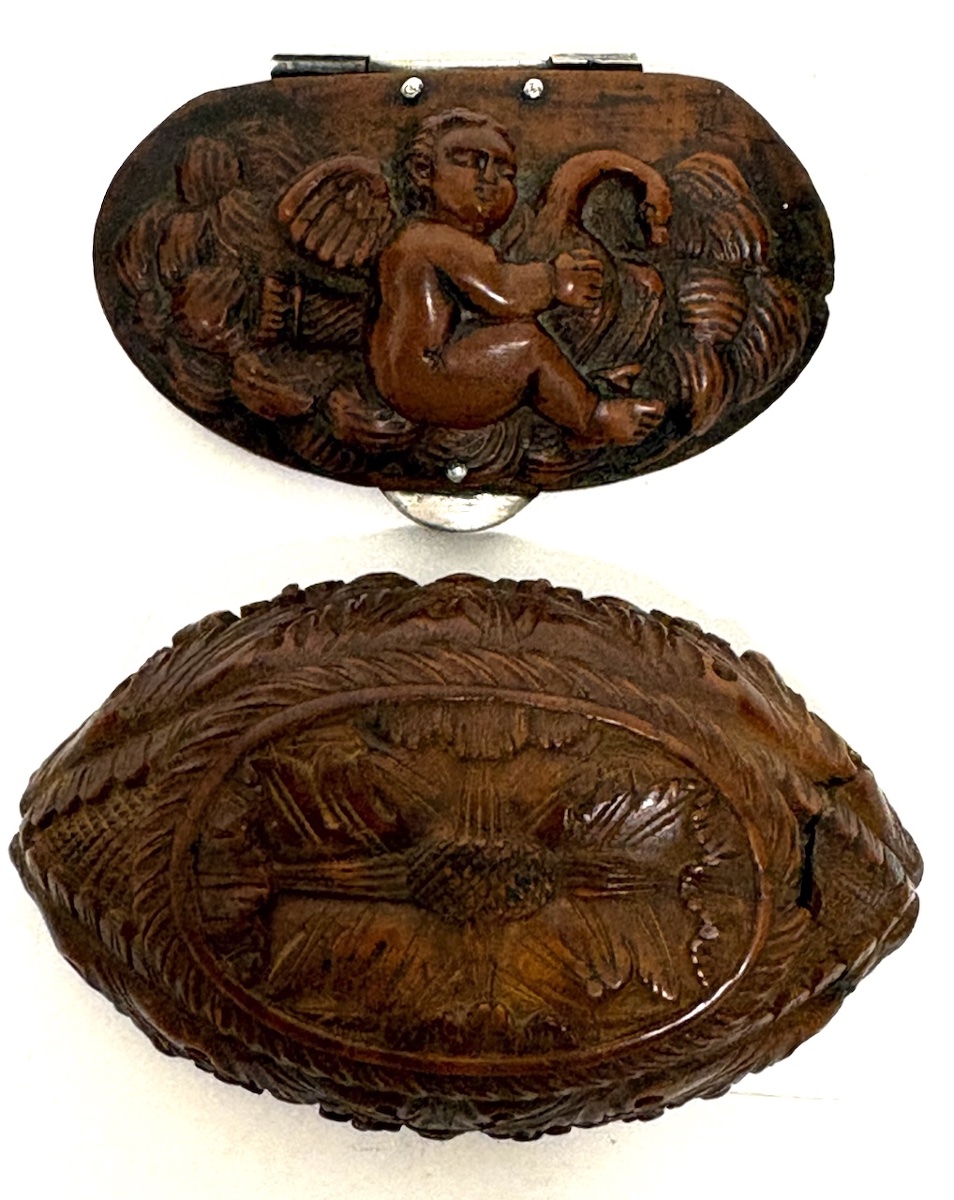 Snuffbox, Carved From Corozo Wood, Featuring Cupid And The Swan, Flanders, Ref. 1157-photo-5