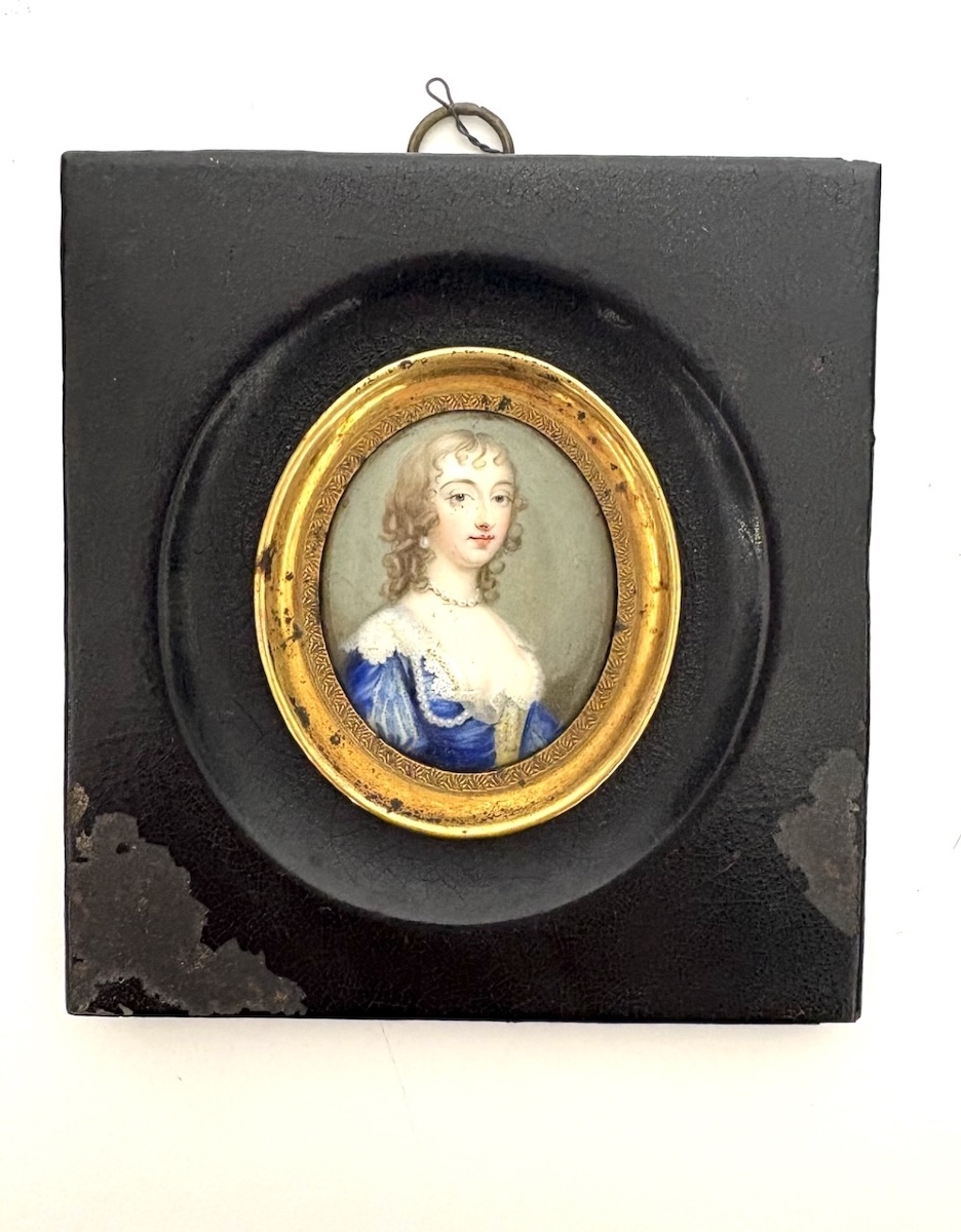 Portrait de Femme Email  sur cuivre Miniature  Ref1167