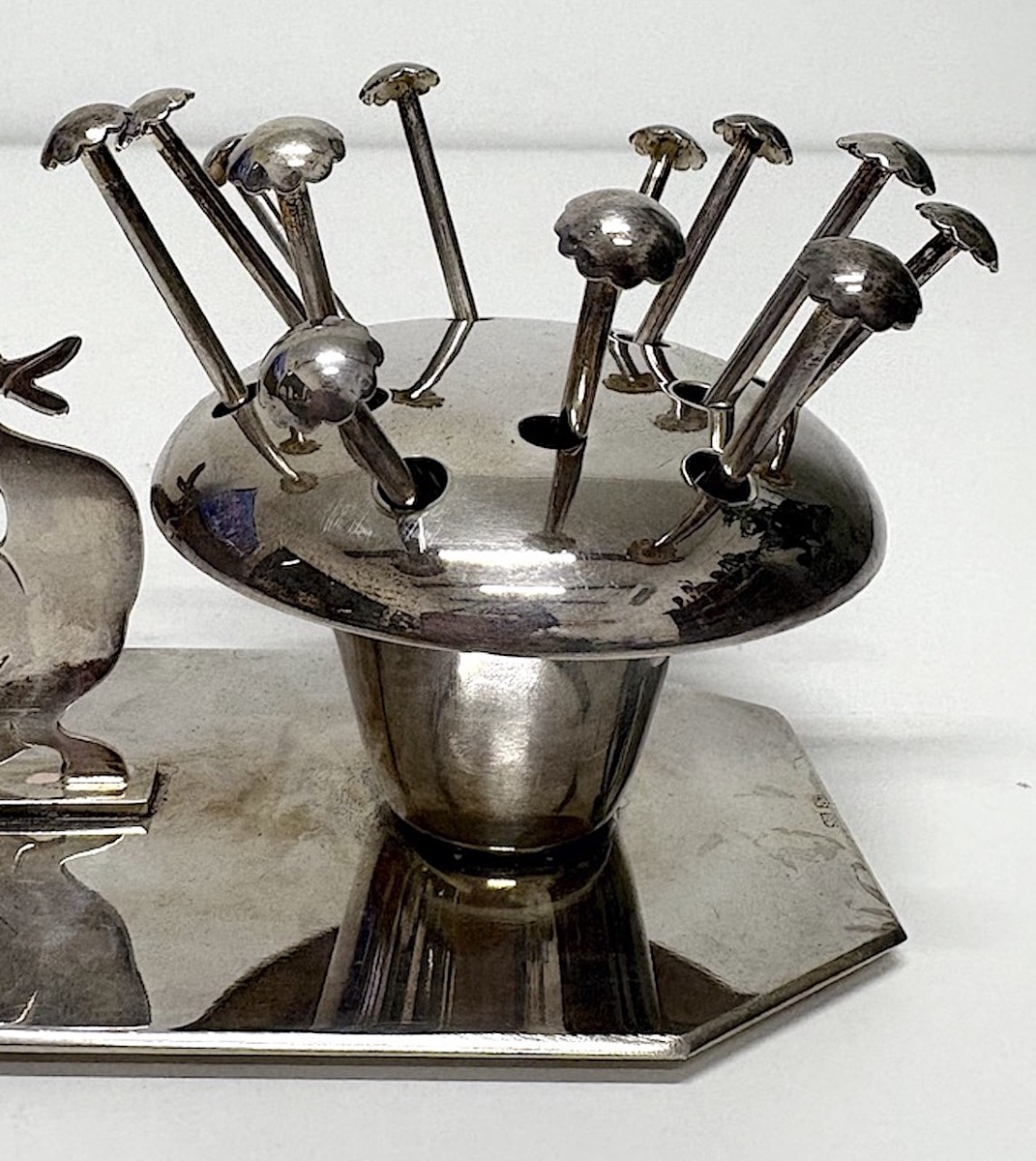 Tableware: Art Deco-style Snail-shaped Skewer By Benjamin Rabier, Ref. 1171-photo-3