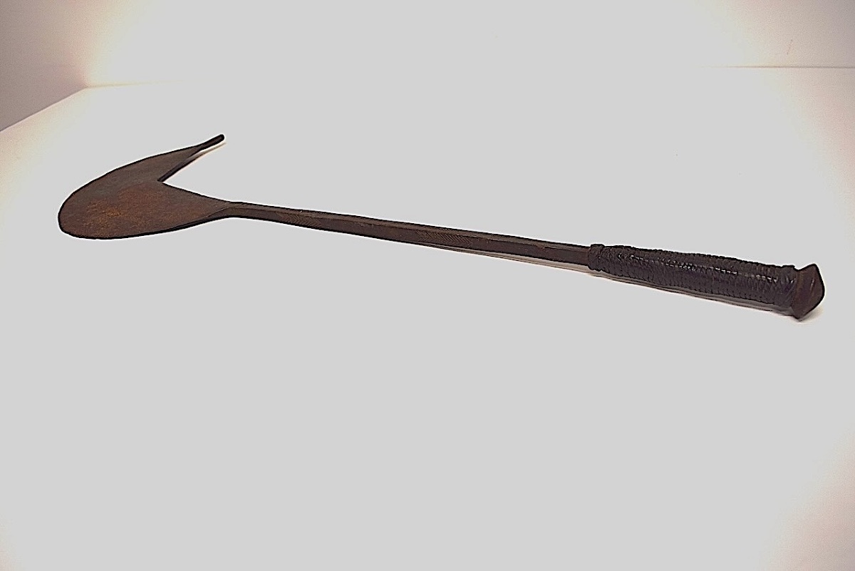 Hache de prestige ancienne  Afrique Fer Forgé  et cuir Ref1173  -photo-8