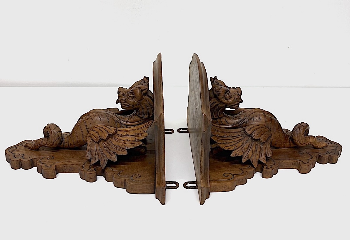 Pair Of Neo-gothic Carved Wood Wall Shelf Consoles With Dragon Motifs, Ref. 1195 -photo-2