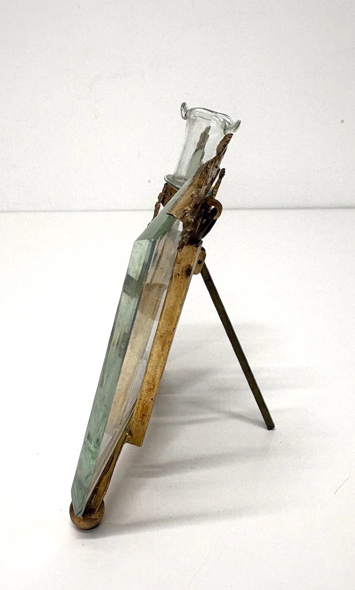 Double-panel Photo Frame And Single-flower Vase In Gilded Bronze, Circa 1880–1900, Ref. 1197-photo-4