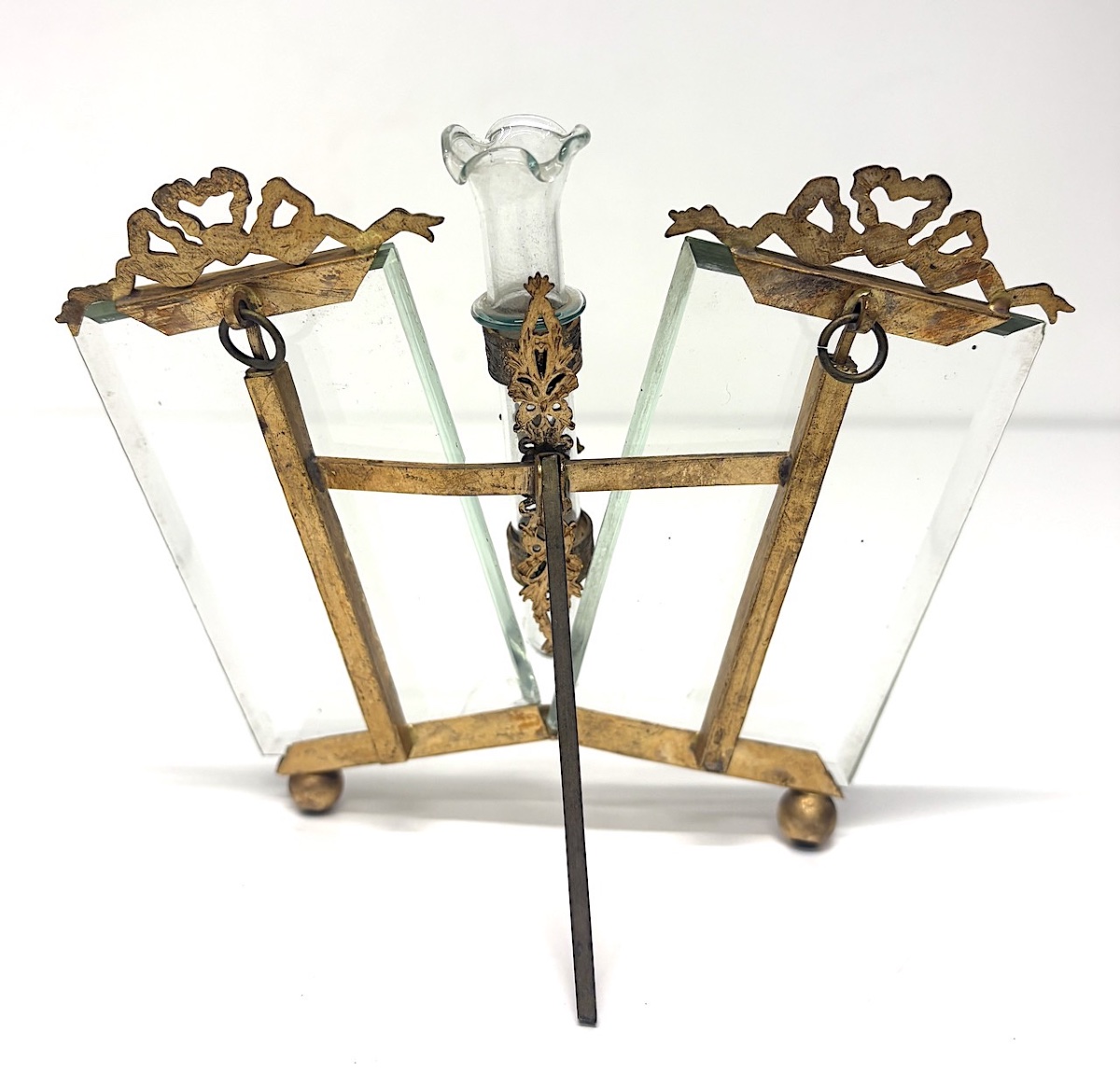 Double-panel Photo Frame And Single-flower Vase In Gilded Bronze, Circa 1880–1900, Ref. 1197-photo-1