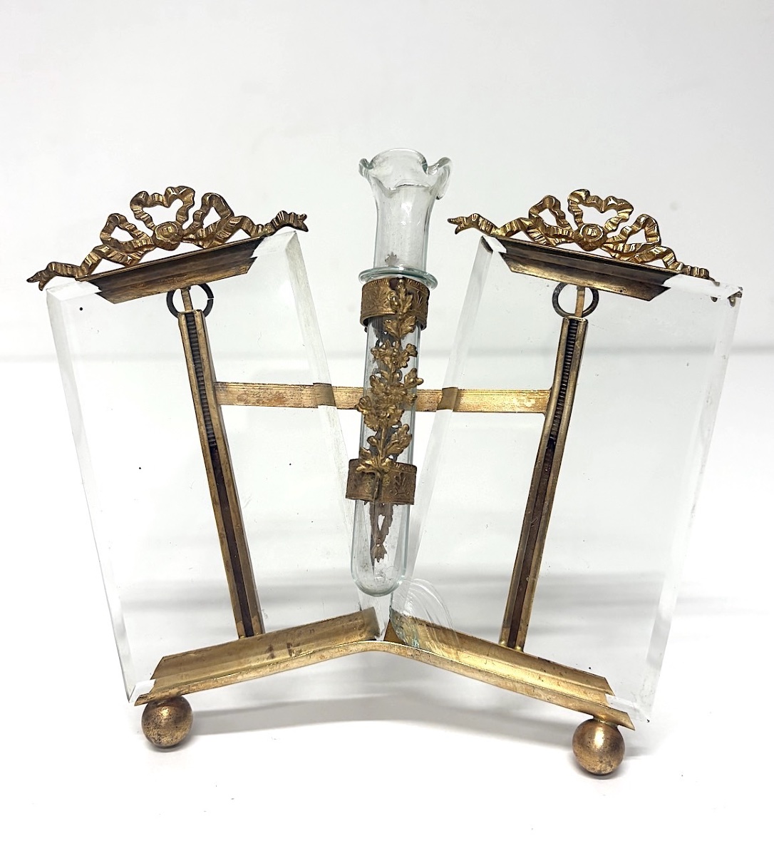 Double-panel Photo Frame And Single-flower Vase In Gilded Bronze, Circa 1880–1900, Ref. 1197