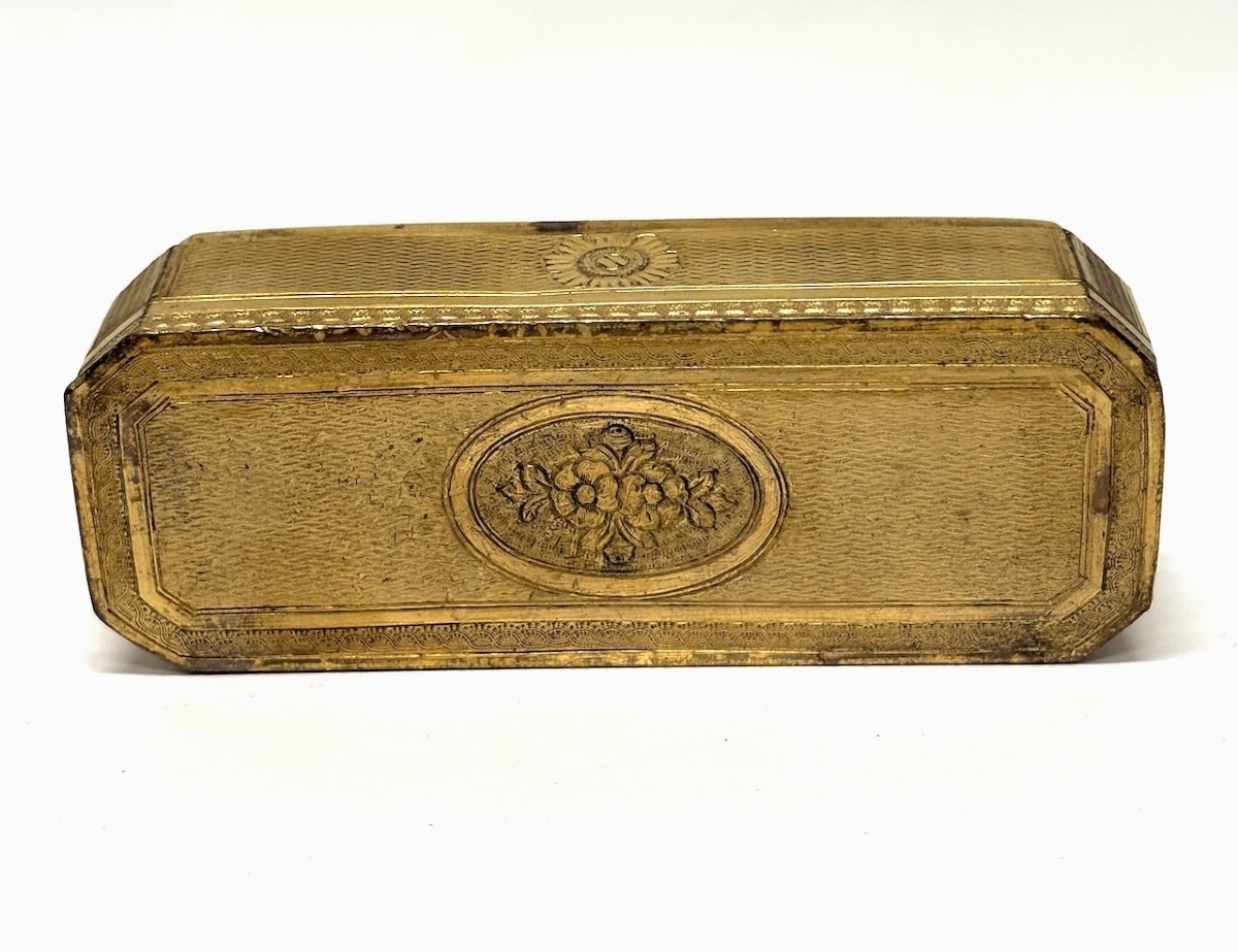 Boite à priser ou Tabatière en Pomponne  métal doré d'époque Louis XVI Ref1198-photo-4