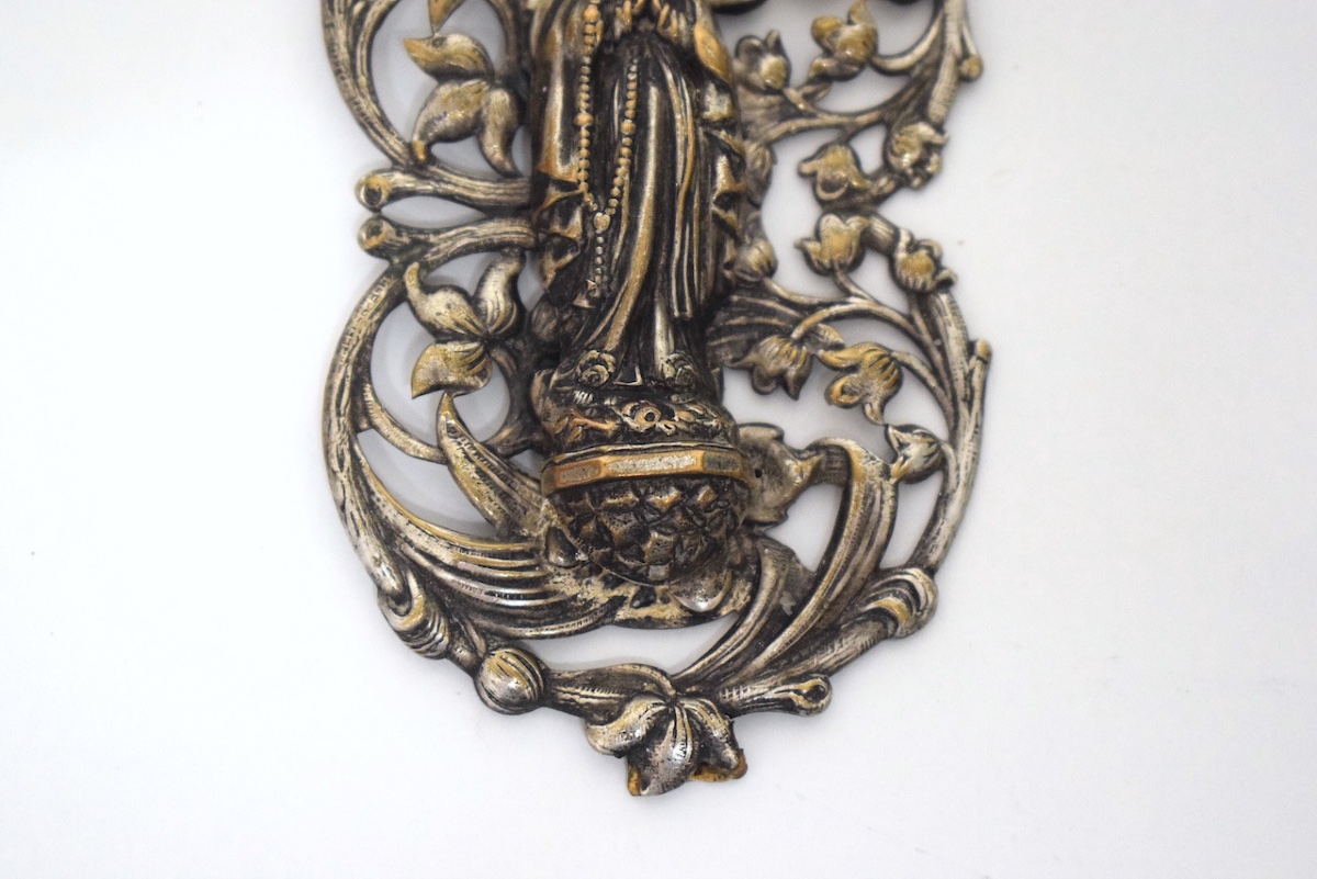 Art Nouveau Pendant: Praying Virgin, Religious, Silver-plated Metal, Circa 1900  Ref1216-photo-2