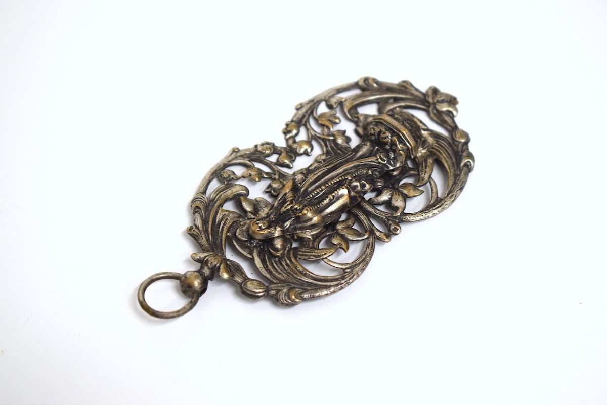 Art Nouveau Pendant: Praying Virgin, Religious, Silver-plated Metal, Circa 1900  Ref1216-photo-4