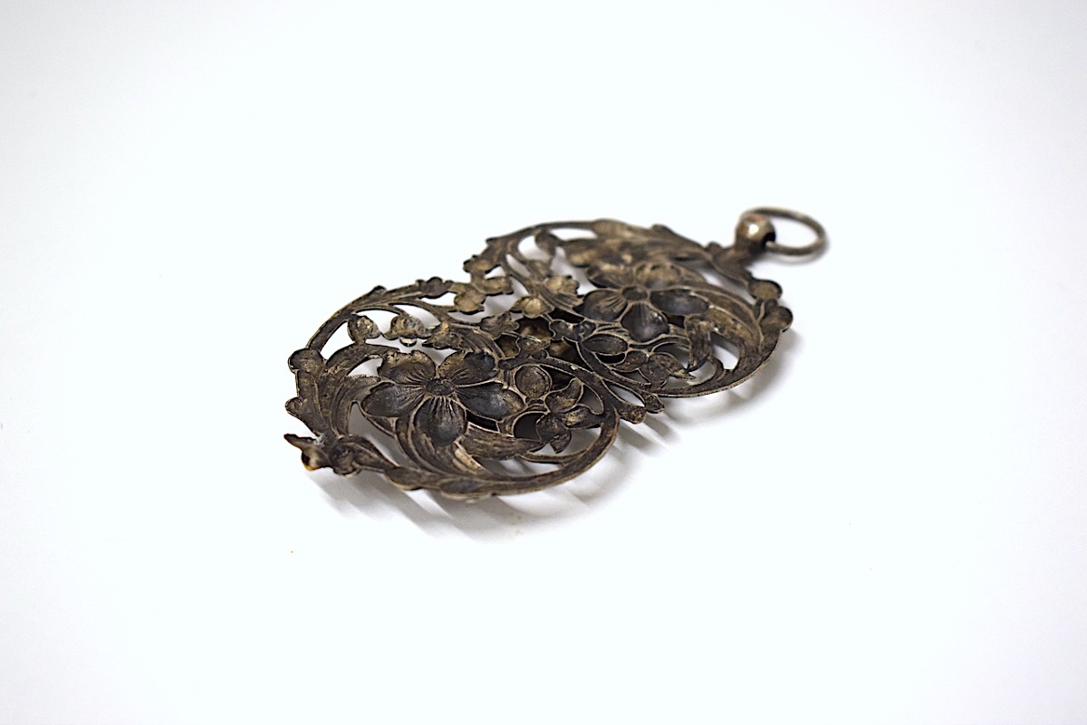 Art Nouveau Pendant: Praying Virgin, Religious, Silver-plated Metal, Circa 1900  Ref1216-photo-6