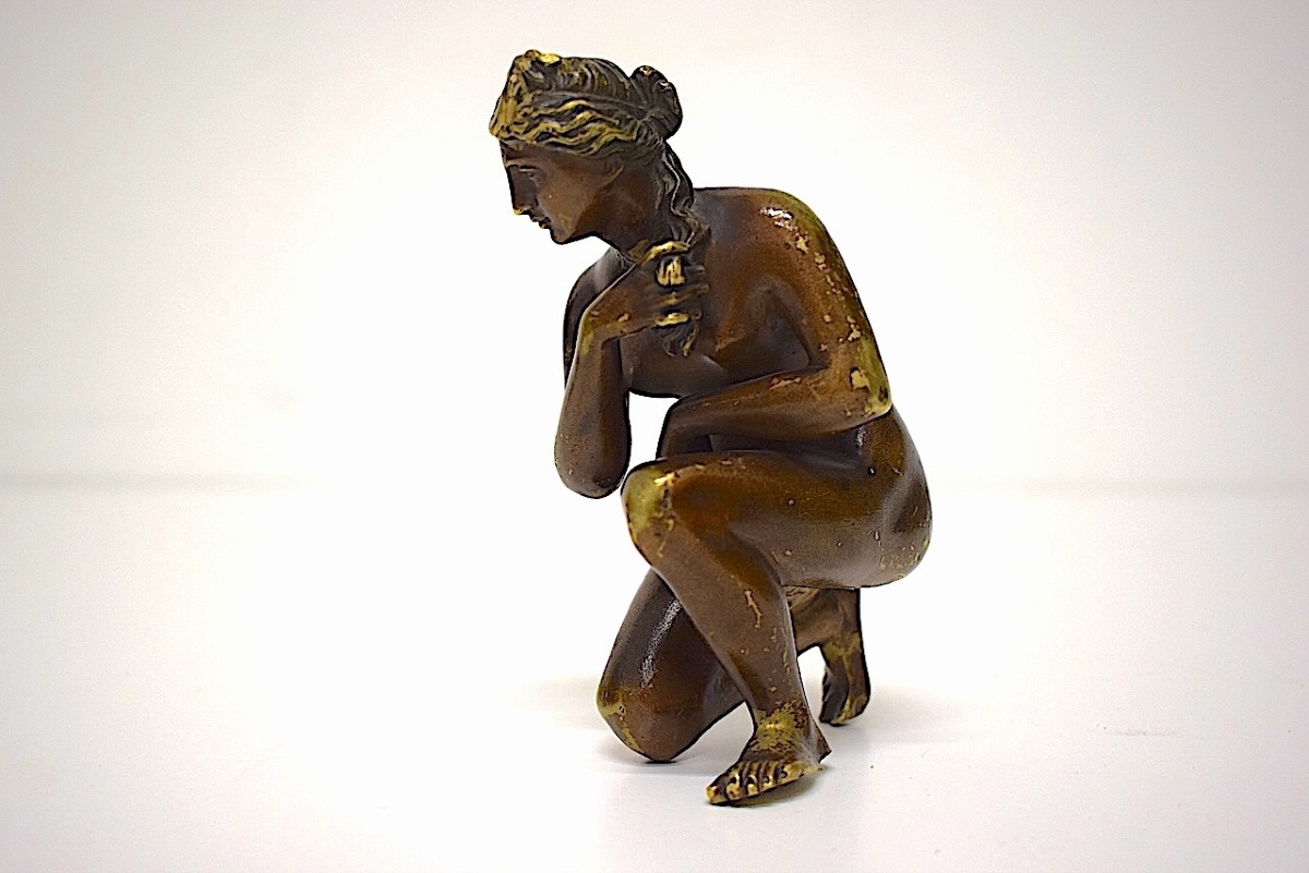 Bronze  Modest Nude Venus, 17th Century, After Antoine Coysevox, Ref. 1221-photo-3