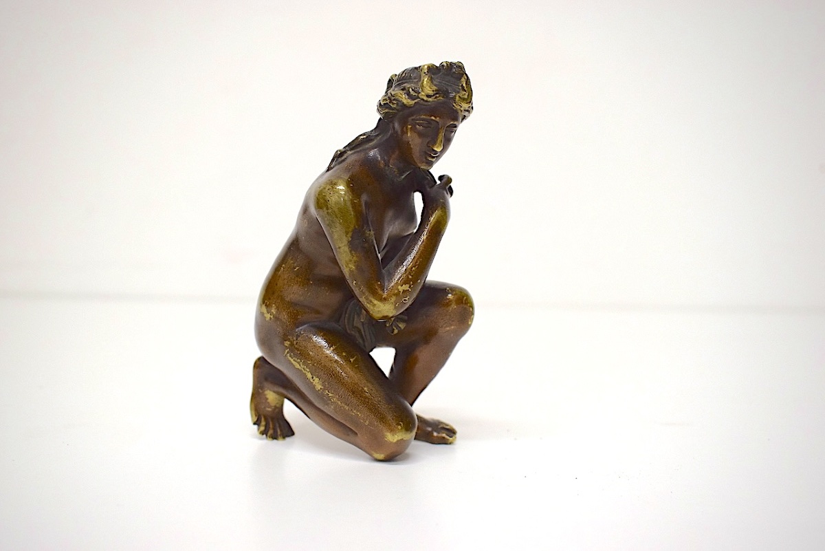 Bronze  Modest Nude Venus, 17th Century, After Antoine Coysevox, Ref. 1221-photo-3