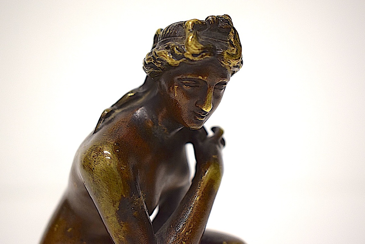 Bronze  Modest Nude Venus, 17th Century, After Antoine Coysevox, Ref. 1221-photo-7