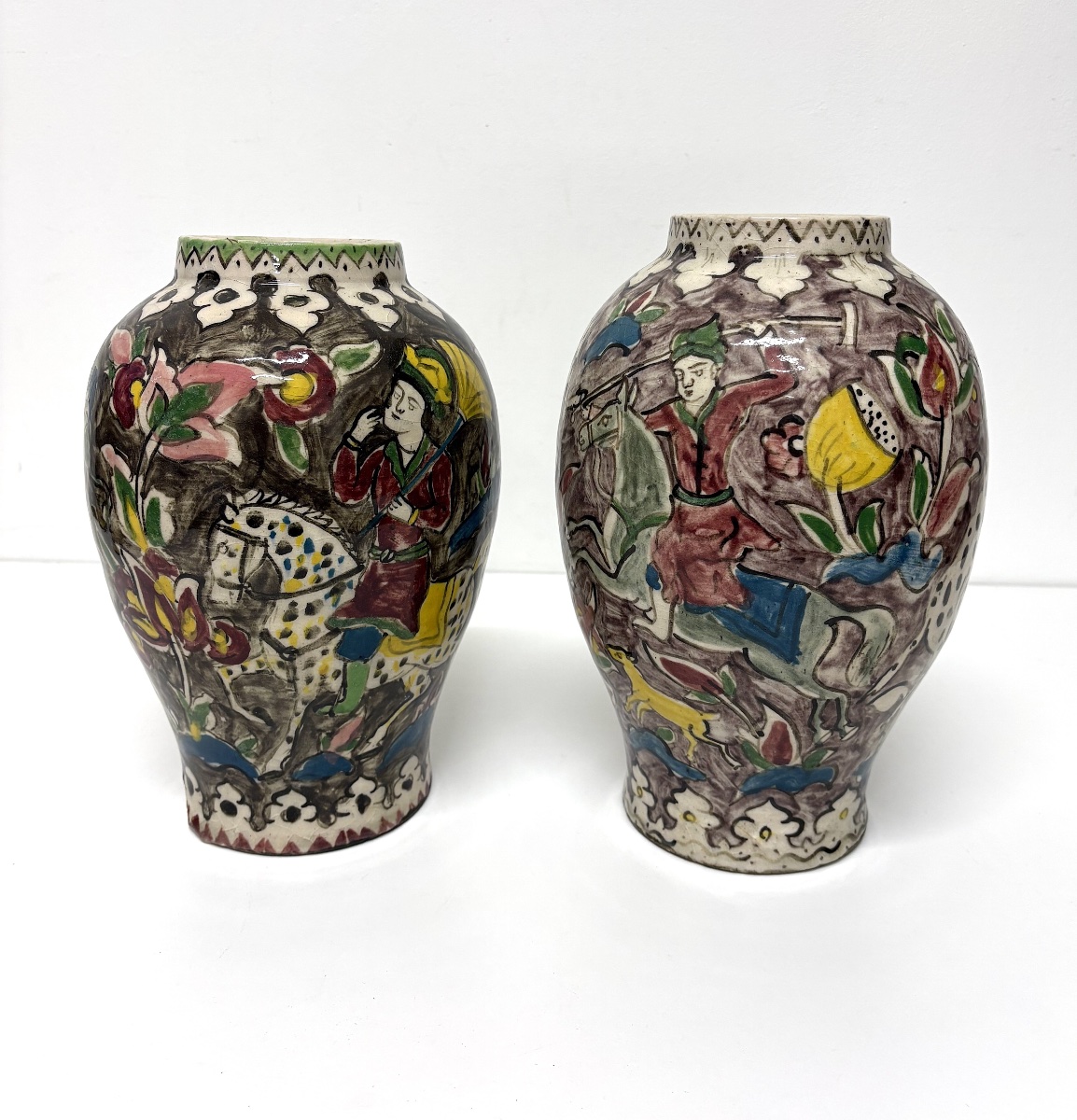 Pair Of Ottoman Iznik Persian Ceramic Vases With Polychrome Animal Motifs Ref1224-photo-2