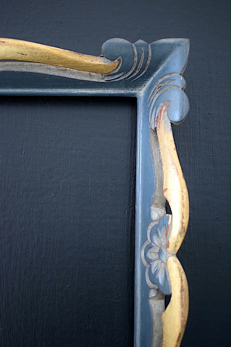 1950s Frame With Openwork Floral Design  Frame Dimensions: 25.5 X 19.5 Cm, Size Similar To 2f Frame Ref. C12-photo-1