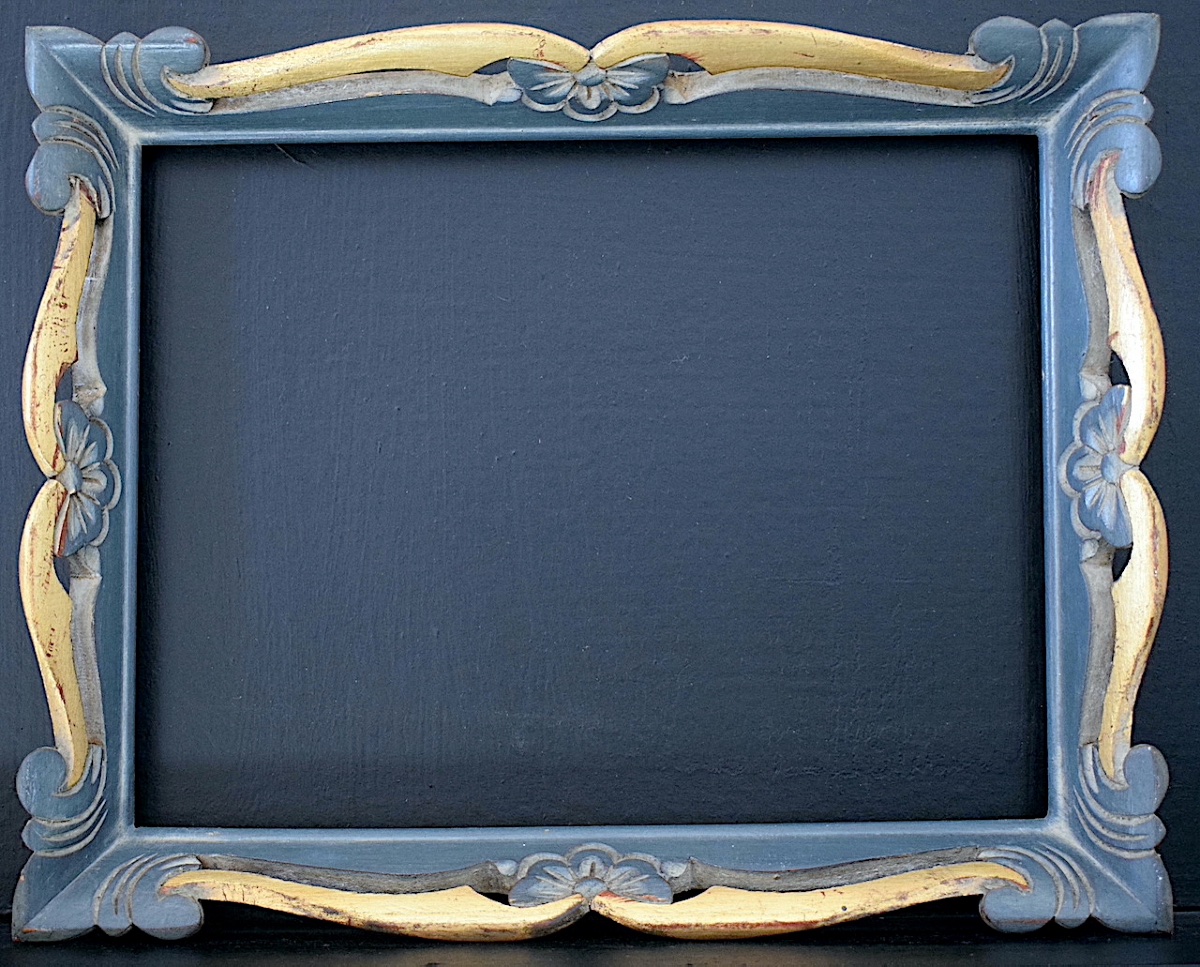 1950s Frame With Openwork Floral Design  Frame Dimensions: 25.5 X 19.5 Cm, Size Similar To 2f Frame Ref. C12