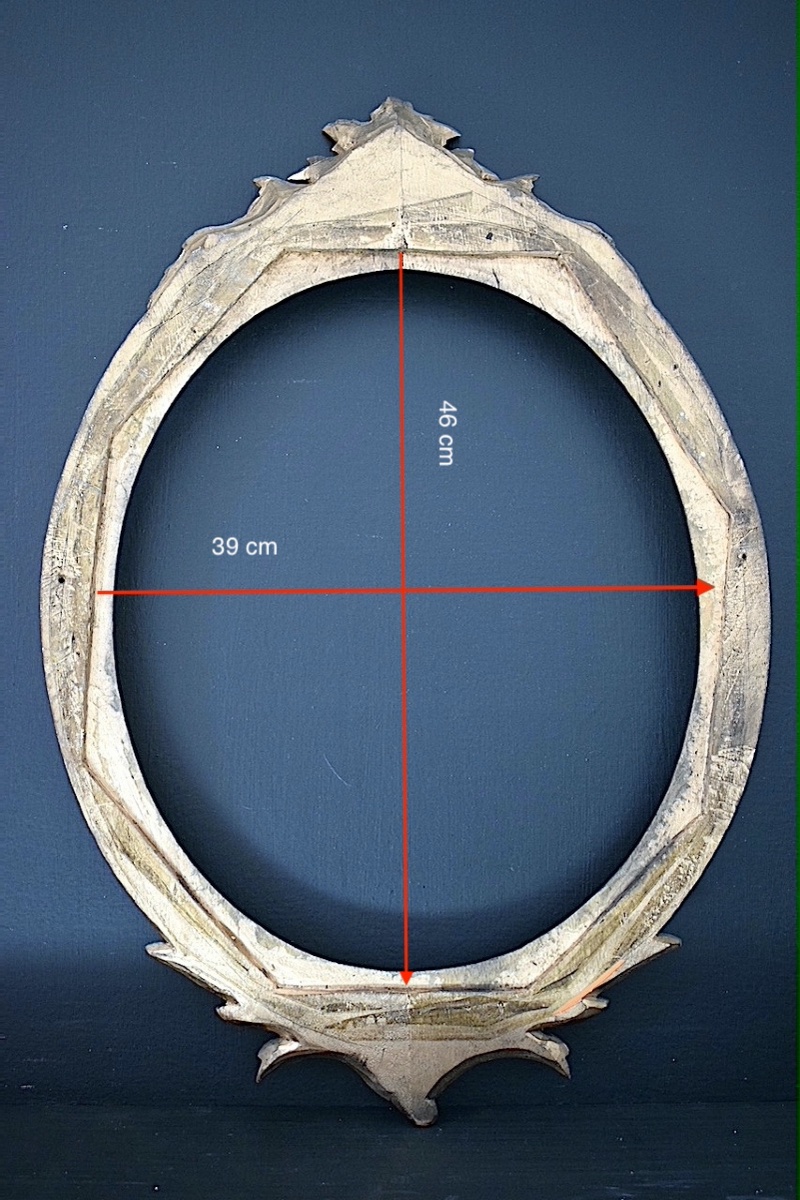 Pair Of 19th-century Medallion Frames With Crossed Keys Motif, 46 X 39 Cm, Frame Ref. C1300-photo-1