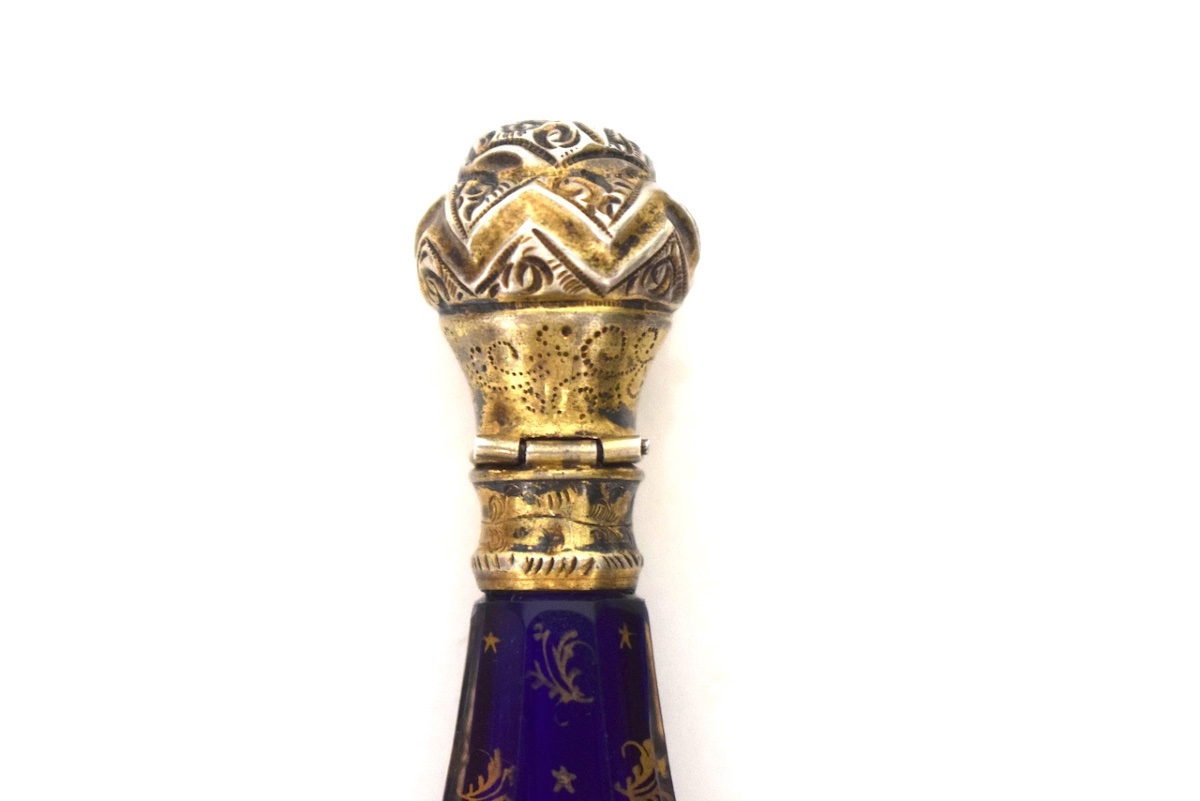 Salt Bottle, Known As “vinaigrette,” Blue Crystal And Solid Silver With Fine Gold Decoration, Medical Use, Ref. 1191-photo-5