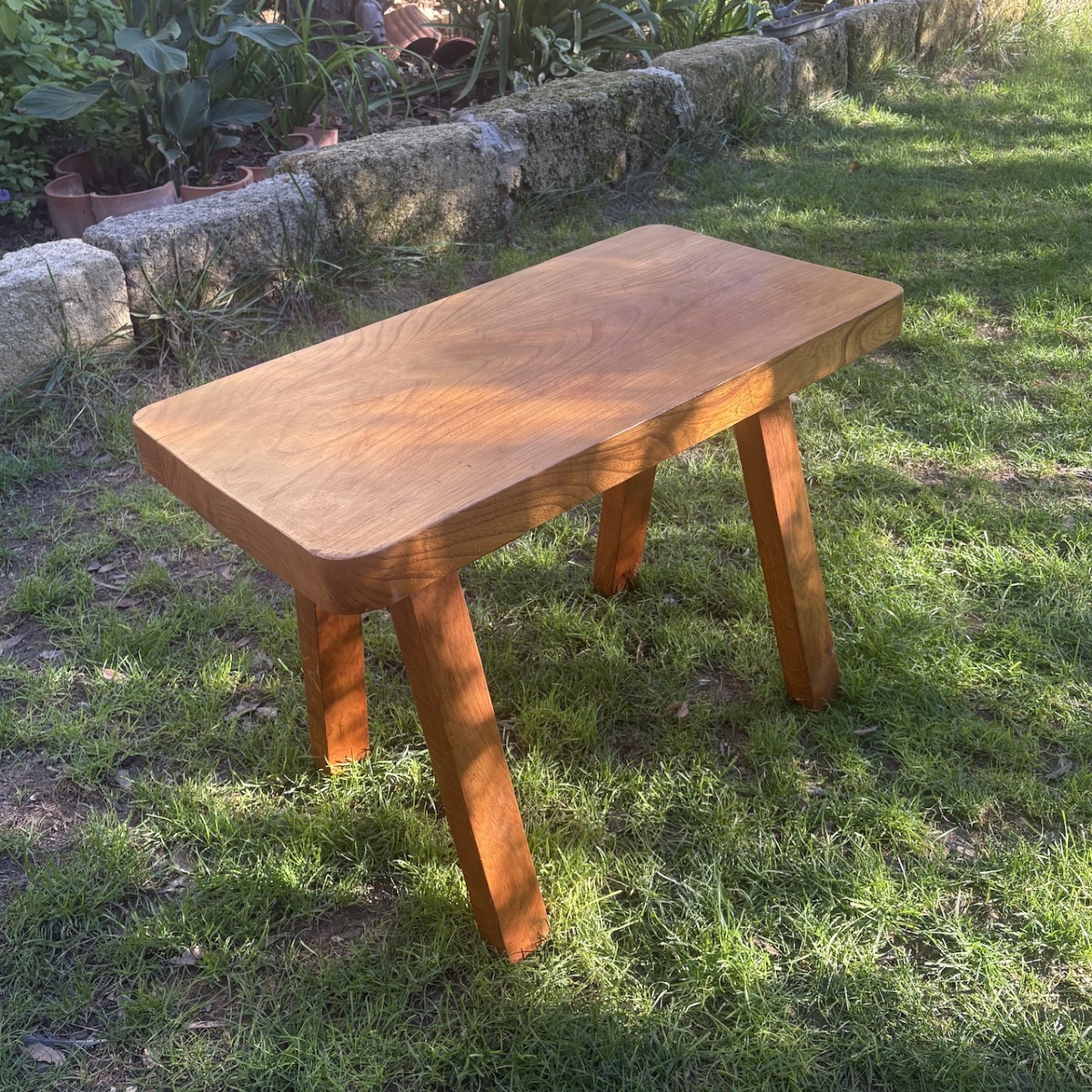 Table basse brutaliste chêne 1950 proche des Artisans de Marolles ref1203-photo-4