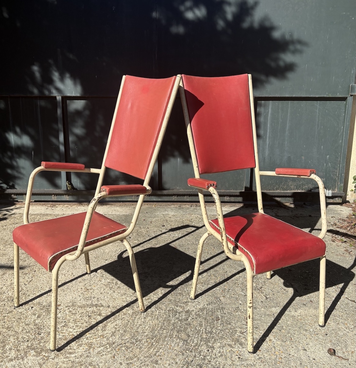 Paire de fauteuils vintage années 1930 1950 métal tubulaire skaï rouge REF1211  -photo-4