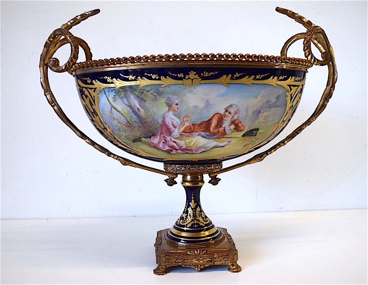 Oval Porcelain Cup Mounted Gilt Bronze Dlg Sèvres XIX Ref177