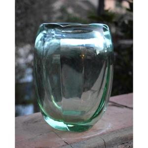Vase DAUM NANCY FRANCE en  Cristal  Couleur Vert  Translucide  années 1950  1960  Ref730