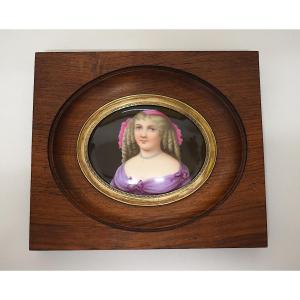 Miniature Portrait Painted On Porcelain With Enamel: A Courtesan From The Time Of Louis XIV Refm1188 